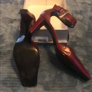 Women’s Size 11 Red Leather 3” Mary Jane Heels